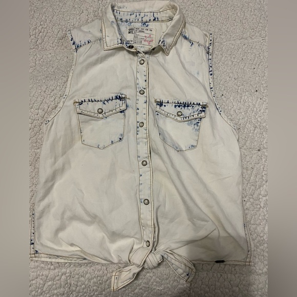 Garage top - Picture 1 of 1